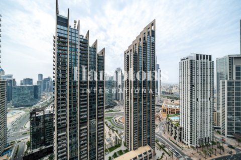Apartamento en alquiler en Downtown Dubai (Downtown Burj Dubai), Dubai, EAU 2 dormitorios, 103.19014919 m2 № 718395 - foto 16