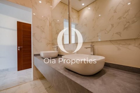Vilă de vânzare în Yas Island, Abu Dhabi, EAU 5 dormitoare, 400 mp.  №644528 - poză 20