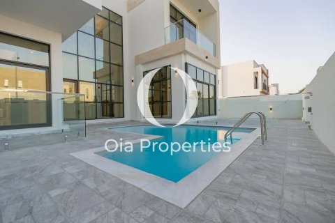 Vilă de vânzare în Yas Island, Abu Dhabi, EAU 5 dormitoare, 400 mp.  №644528 - poză 2