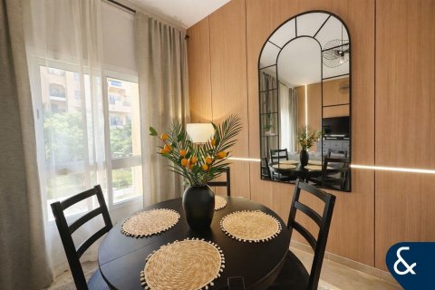 Купити квартиру в Dubai Land, Дубай, ОАЕ 2 спальні, 94м2, № 697725 - фото 3