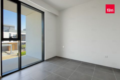 Villa zur Miete in Dubai, VAE 4 Schlafzimmer, 389.9 m2 Nr. 686095 - Foto 2