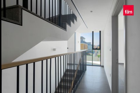 Villa zur Miete in Dubai, VAE 4 Schlafzimmer, 389.9 m2 Nr. 686095 - Foto 6