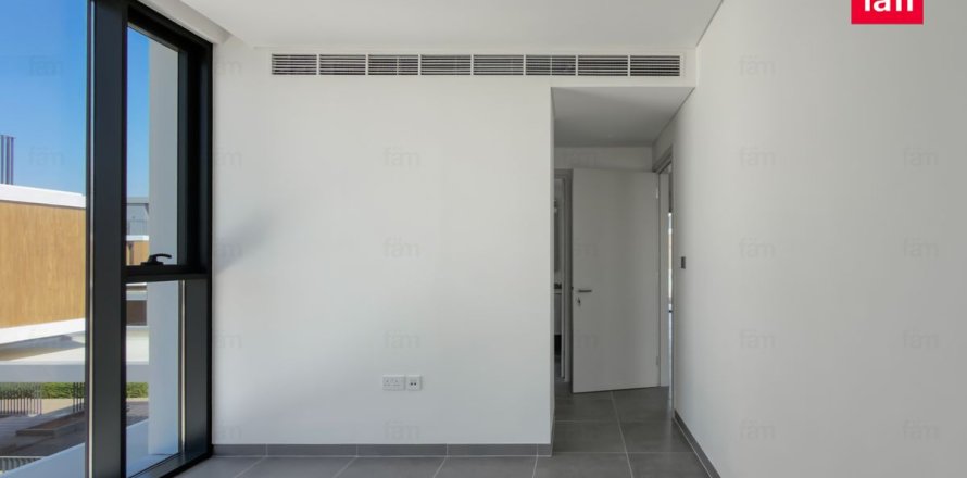 Villa in Dubai, VAE: 4 Schlafzimmer, 389.9 m2 Nr. 686095