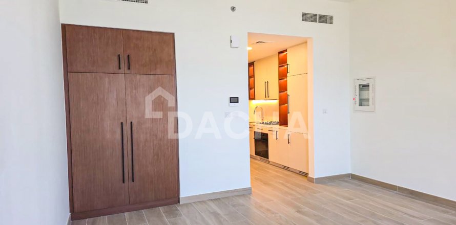 Apartment in Town Square, Dubai, UAE 1 room, 32 sq.m. № 728251