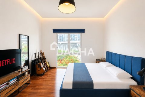 Apartment in Discovery Gardens, Dubai, UAE 1 room, 45 sq.m. № 728250 - photo 2
