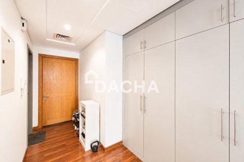 Apartment in Discovery Gardens, Dubai, UAE 1 room, 45 sq.m. № 728250 - photo 10