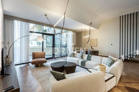 آپارتمان برای اجاره در Dubai Marina، Dubai، امارات متحده عربی 2 خوابه ، 248.33 متر مربع ، شماره 744983 - تصویر 2