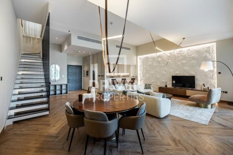 آپارتمان برای اجاره در Dubai Marina، Dubai، امارات متحده عربی 2 خوابه ، 248.33 متر مربع ، شماره 744983 - تصویر 1