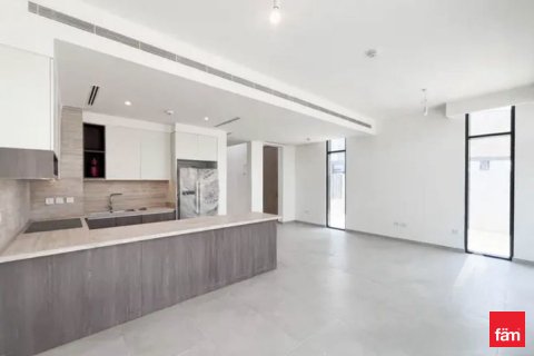 Dubai, BAE’de kiralık townhouse 3 yatak odası, 176.8 m&sup2; No 635755 - fotoğraf 7