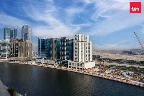 Huoneisto Business Bay, Dubai, Arabiemiraatit 2 makuuhuonetta, 134.1 m2 № 635750 - kuva 1