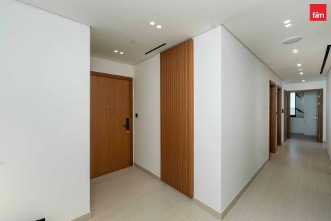 Huoneisto Business Bay, Dubai, Arabiemiraatit 2 makuuhuonetta, 134.1 m2 № 635750 - kuva 15