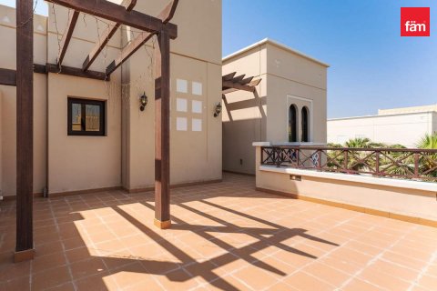 Villa Dubaijā, AAE 4 istabas, 399.8 m2 Nr. 726002 - attēls 11