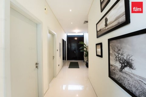 Vila v Dubai, SAE 5 spální, 421.6 m2 č. 726003 - Fotografia 4