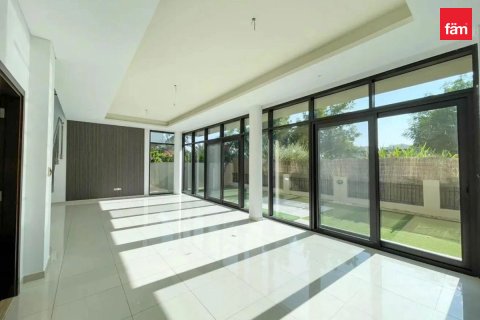 Villa Dubaijā, AAE 5 istabas, 421.6 m2 Nr. 726003 - attēls 2