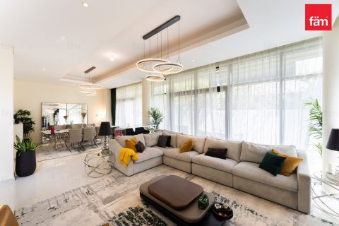 Vila u Dubai, UAE 421.6 m2, 5 spavaćih soba Br. 726003