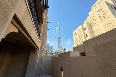 Apartament în Old Town, Dubai, EAU 1 dormitor, 148 mp.  №718156