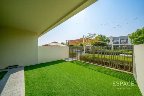 Townhouse de vânzare în Dubai South (Dubai World Central), Dubai, EAU 3 dormitoare, 181 mp.  №649689 - poză 19