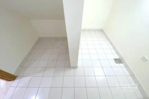 Kamienica na sprzedaż w Al Furjan, Dubai, ZEA 3 sypialnie, 301 mkw., nr 649686 - zdjęcie 10