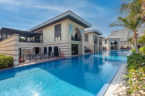 Villa till försäljning i Palm Jumeirah, Dubai, UAE 4 sovrum, 581 kvm Nr. 649687 - fotografi 17