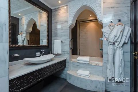 Vila di Palm Jumeirah, Dubai, UEA 4 kamar tidur, 581 m2 nomor 649687 - foto 8