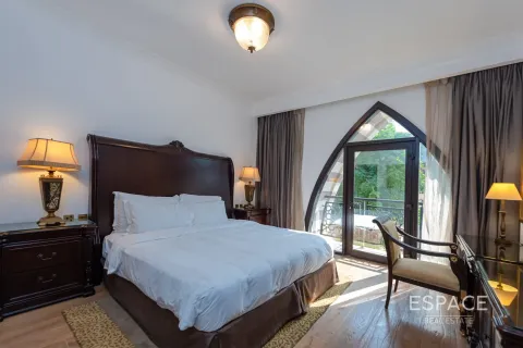 Vila di Palm Jumeirah, Dubai, UEA 4 kamar tidur, 581 m2 nomor 649687 - foto 11