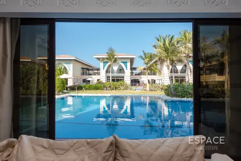 Vila di Palm Jumeirah, Dubai, UEA 4 kamar tidur, 581 m2 nomor 649687 - foto 14