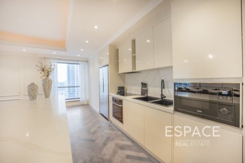 Huoneisto Jumeirah Beach Residence, Dubai, Arabiemiraatit 4 makuuhuonetta, 514 m2 № 649688 - kuva 3
