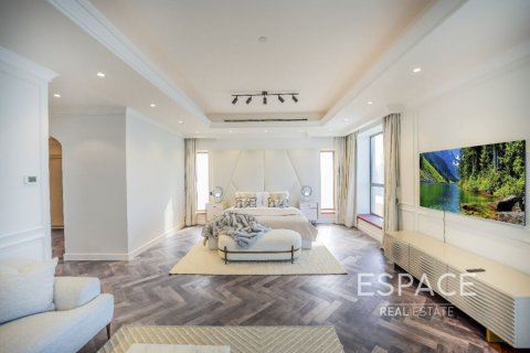 Huoneisto Jumeirah Beach Residence, Dubai, Arabiemiraatit 4 makuuhuonetta, 514 m2 № 649688 - kuva 15