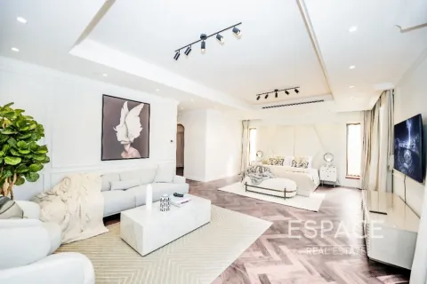Apartman u Jumeirah Beach Residence, Dubai, UAE 4 spavaćih soba, 514 m2 Br. 649688 - fotografija 12