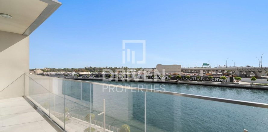 Korter asukohaga Al Wasl, Dubai, AÜE: 2 magamistoaga, 132 m² Nr 654220