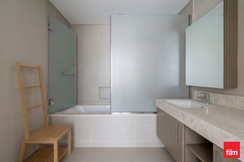 Пәтер Дубай Марина, БАӘ-да 2 жатын бөлмелер, 110.3 м² № 711708 - фото 10