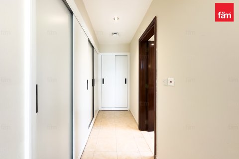 Villa en alquiler en Dubai, EAU 4 dormitorios, 954.8 m2 № 705891 - foto 8