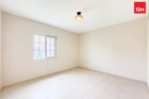 Villa en alquiler en Dubai, EAU 4 dormitorios, 954.8 m2 № 705891 - foto 12