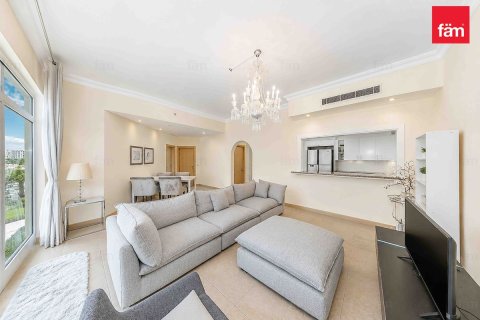 Appartement te koop in Palm Jumeirah, Dubai, VAE 2 slaapkamers, 147.3 vr.m., nr 705904 - foto 3