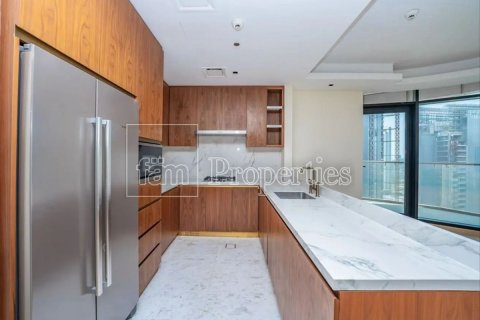 Apartment in Downtown Dubai (Downtown Burj Dubai), UAE 2 bedrooms, 170.9 sq.m. № 705907 - photo 3
