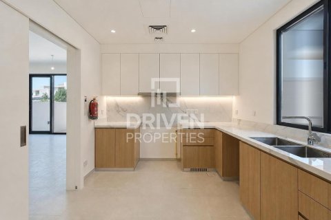Kaupunkipientalo Jebel Ali, Dubai, Arabiemiraatit 4 makuuhuonetta, 345.6 m2 № 756999 - kuva 22