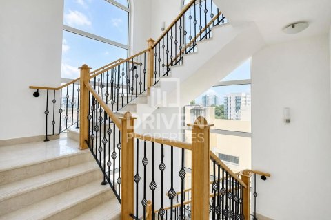 Вилла Jumeirah Park, Дубай, БАӘ-да 3 жатын бөлмелер, 535.96 м² № 756997 - фото 11