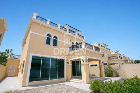Вилла Jumeirah Park, Дубай, БАӘ-да 3 жатын бөлмелер, 535.96 м² № 756997 - фото 23