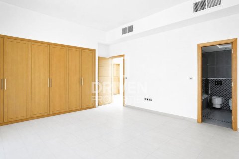 Вилла Jumeirah Park, Дубай, БАӘ-да 3 жатын бөлмелер, 535.96 м² № 756997 - фото 8