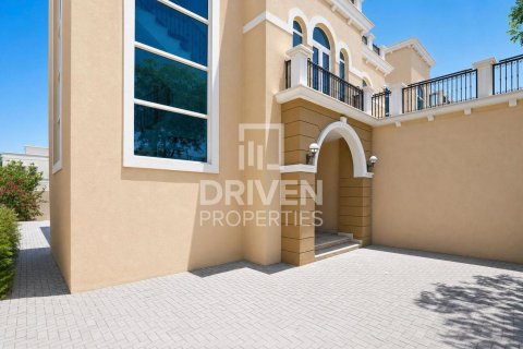 Вилла Jumeirah Park, Дубай, БАӘ-да 3 жатын бөлмелер, 535.96 м² № 756997 - фото 27