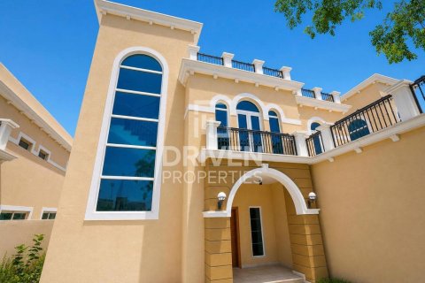 Вилла Jumeirah Park, Дубай, БАӘ-да 3 жатын бөлмелер, 535.96 м² № 756997 - фото 28