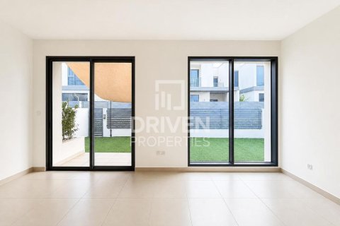 Villa in affitto a Dubai Hills Estate, Dubai, EAU 4 camere da letto, 271.28 mq. № 762632 - foto 3