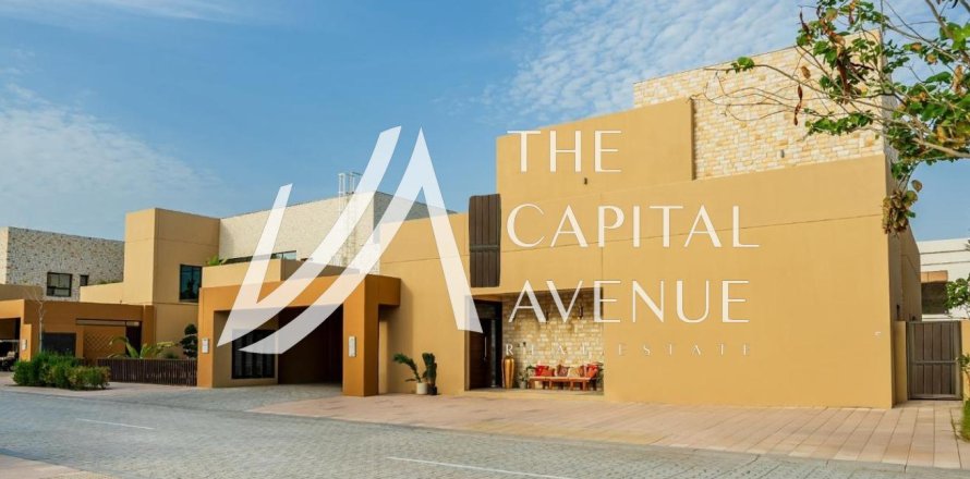 Villa in Ghantoot, Abu Dhabi, VAE: 4 Schlafzimmer, 539.3 m2 Nr. 762838