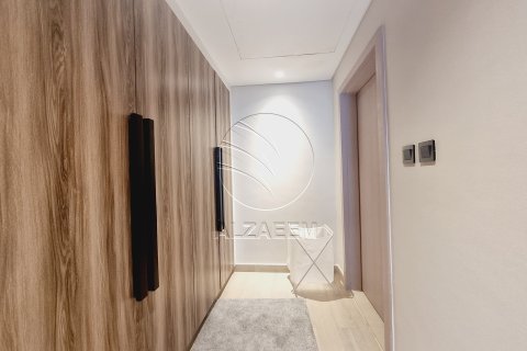 Apartamento para venda em Yas Island, Abu Dhabi, EAU 2 quartos, 100 m2 № 663022 - foto 10