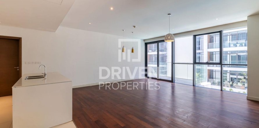 Apartment in City Walk, Dubai, UAE 2 bedrooms, 170.29 sq.m. № 755912