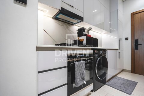 Apartment in Jumeirah Village Circle, Dubai, UAE 1 room, 52.12 sq.m. № 755908 - photo 7