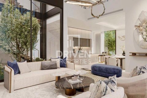 Vila v Nadd Al Sheba, Dubai, SAE 5 ložnice, 581.2 m² Č.: 755909 - fotografie 9