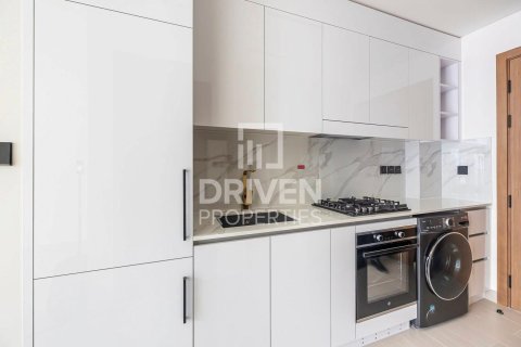 Apartment in Jumeirah Village Circle, Dubai, UAE 1 room, 32.42 sq.m. № 755910 - photo 6
