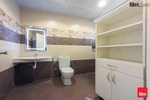 Villa til leje i Al Barsha, Dubai, UAE 6 soveværelser, 1412.1 kvm № 714324 - foto 25