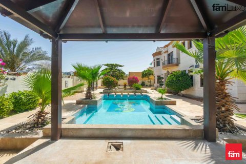Villa til leje i Al Barsha, Dubai, UAE 6 soveværelser, 1412.1 kvm № 714324 - foto 12